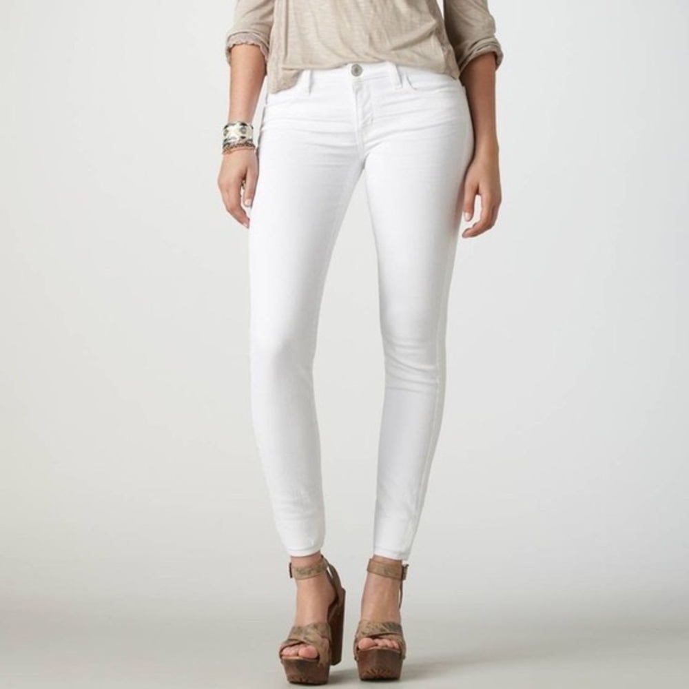 White jegging skinny jeans